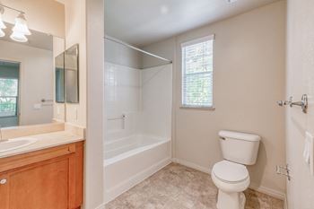 Marble bathroom countertops